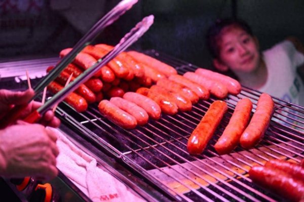 恒运资本 舜玉小夜市：属于学子与居民的烟火气